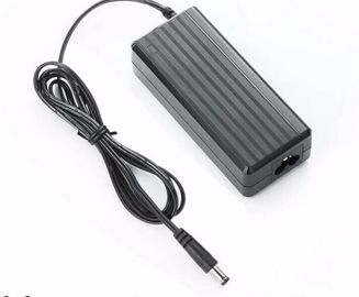 65Wラップトップ/プリンターの高性能のための24ボルト デスクトップ力のアダプターAC DC