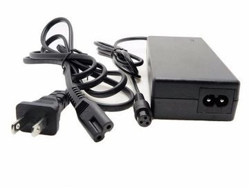 EMIフィルタを持つバランスをとるスクーター デスクトップ力のアダプターの充電器47-63Hz