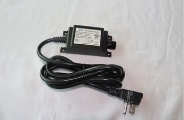 12VDc 1.5A 18Wの耐水性の変圧器、IP68は水中ライトのための変圧器を防水します