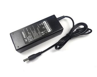 CCTVのカメラ/LEDのストリップのための60W 5A 12v力のアダプター、ABS PC材料