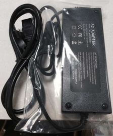 DC電源アダプターの垂直タイプへのCCTVs 12v力のアダプターのレベル5/AC