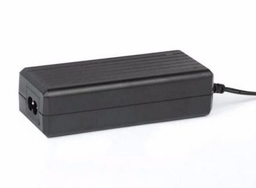 POS機械モニターのためのDC電源12v 2.5a充電器のABSプラスチック アダプターへのAC