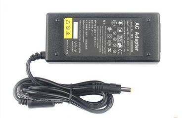AC Dc 12v力のアダプター、12ボルト セキュリティ システムのための5つのAmpの電源