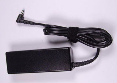 3熊手が付いている19.5V 3.33AのラップトップACアダプターのABS貝ジャック、AC 110V-220V