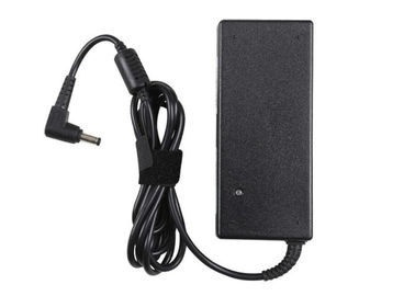 Marterialの5.5*2.5mm DCの先端を耐火性にすることのFCC Rohs ASUSのラップトップACアダプター19V 4.74A