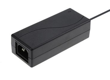CCTVs/LCDのモニター、142*62*35MMのための軽量AC DC電源のアダプターの充電器