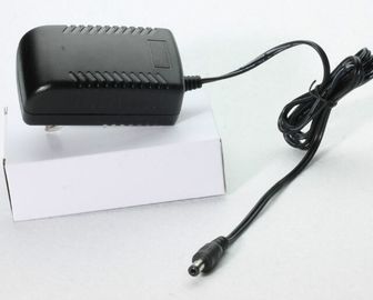 EU AC/DCの切換え力のアダプター12v 2a 2.5aはDcのコネクターをカスタマイズしました