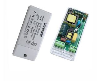 15w一定した電圧への1A 1000mA 12Wは印が付いていた運転者12vのセリウムのRohs FCCを導きました