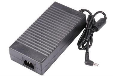12v 8a 96ワット5.5*25mm DCのコネクターが付いているデスクトップ力のアダプターAC DC電源のアダプター
