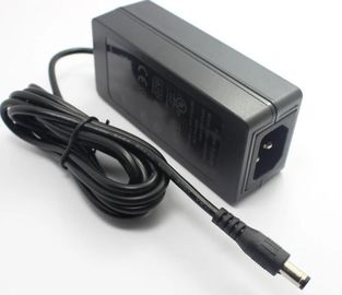 12V 5A 60WattのレベルVIの充電器、電池のパック、雌ジカのための12v力のアダプター印が付いているVI